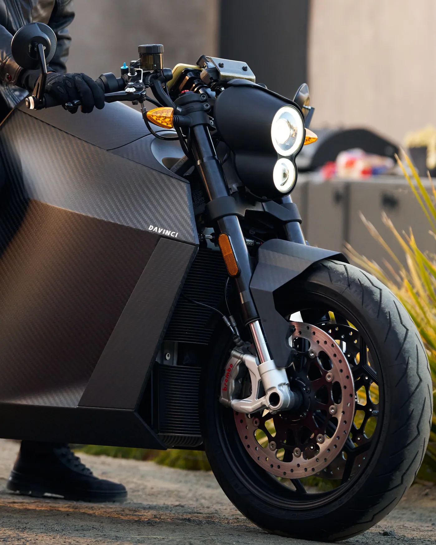 Étrier Brembo et roue avant de la DaVinci DC100